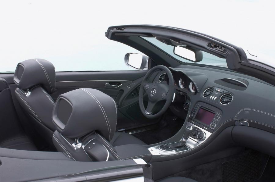  Mercedes-Benz SL350 2007 года  (фото 4 из 16)